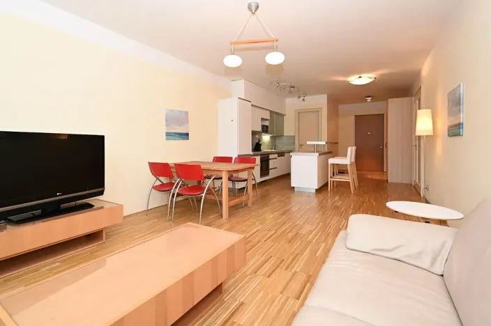 Pronájem bytu 2+kk, Praha - Karlín, Rohanské nábřeží, 77 m2