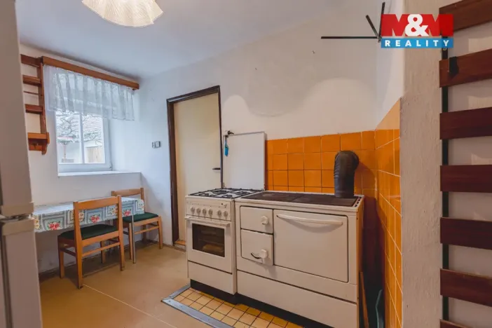 Prodej chalupy, Zavlekov, 183 m2