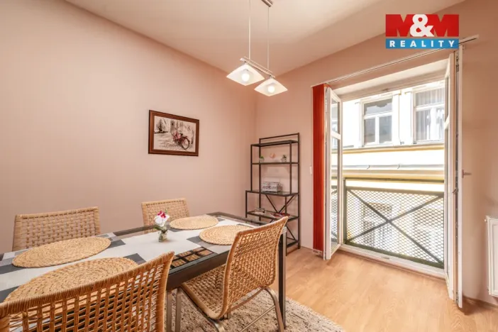 Prodej bytu 2+kk, Mariánské Lázně, Masarykova, 65 m2