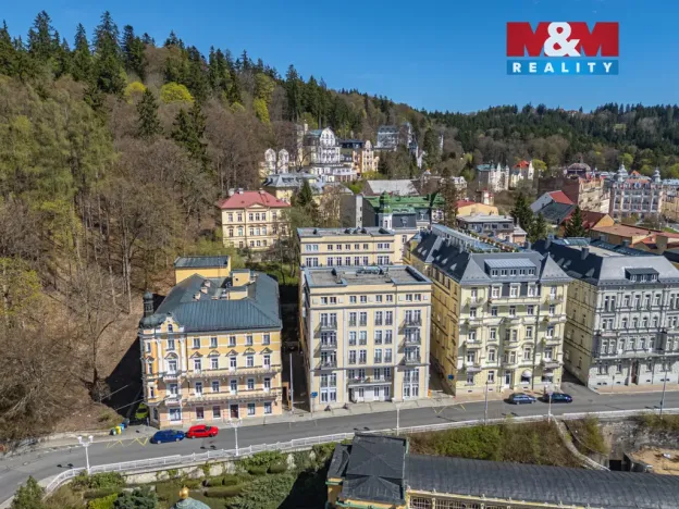 Prodej bytu 2+kk, Mariánské Lázně, Masarykova, 65 m2