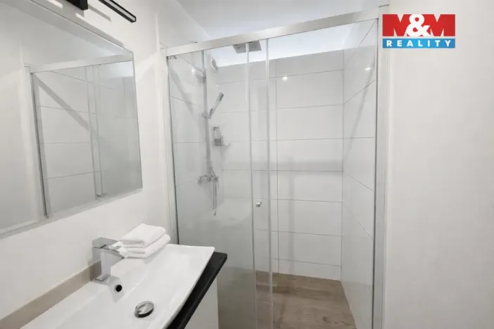 Pronájem bytu 1+1, Praha - Chodov, Ledvinova, 35 m2