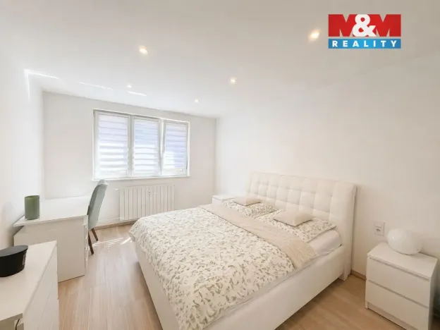 Pronájem bytu 2+kk, Třinec - Lyžbice, Dukelská, 55 m2