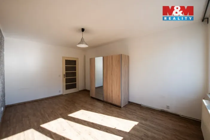 Pronájem bytu 2+1, Hradec Králové, Šimkova, 75 m2