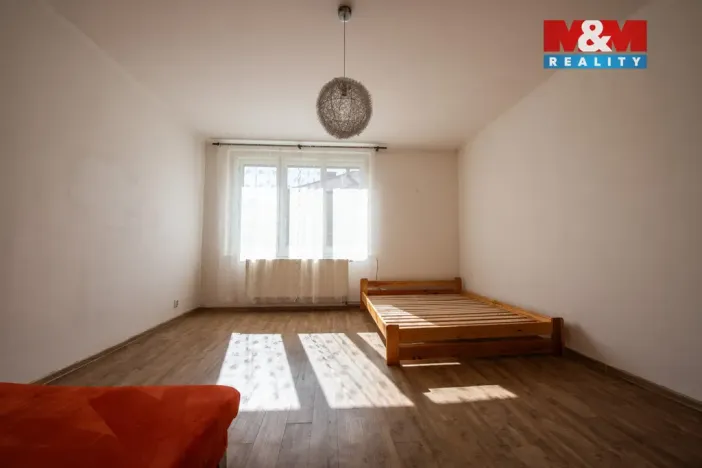 Pronájem bytu 2+1, Hradec Králové, Šimkova, 75 m2