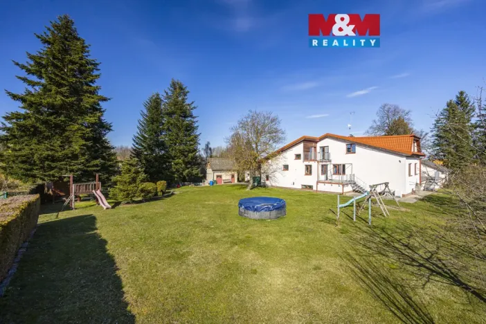 Prodej rodinného domu, Sulice - Želivec, Hlavní, 374 m2