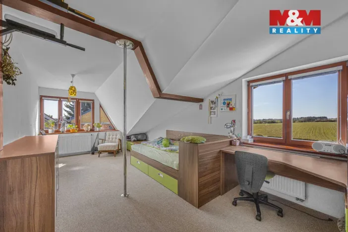 Prodej rodinného domu, Sulice - Želivec, Hlavní, 374 m2