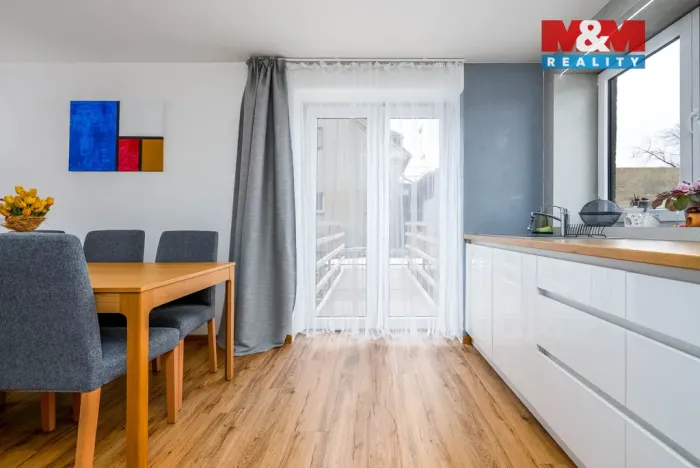 Prodej rodinného domu, Pardubice - Dražkovice, 250 m2