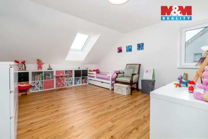 Prodej rodinného domu, Pardubice - Dražkovice, 250 m2