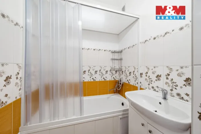 Prodej bytu 2+1, Jeseník, Halasova, 51 m2