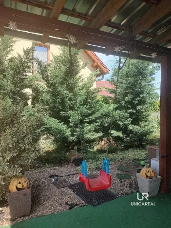 Prodej rodinného domu, Božice, 233 m2