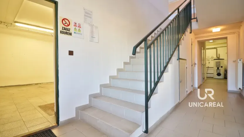 Pronájem skladu, Letovice, U koupaliště, 834 m2