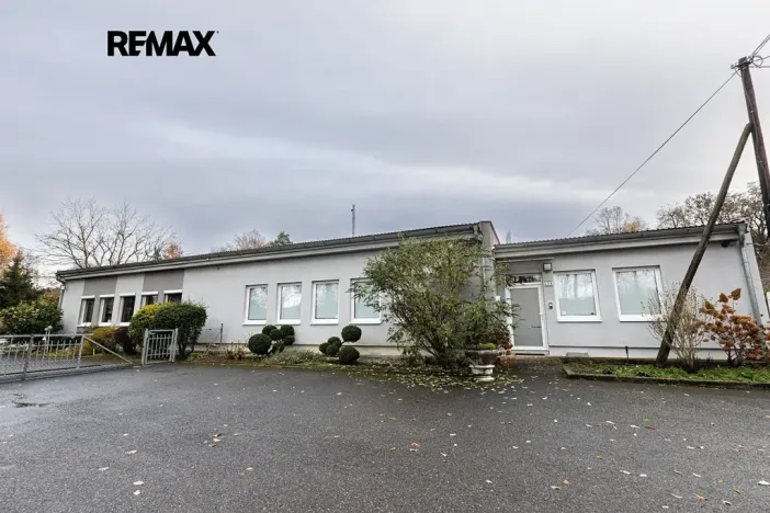 Prodej skladu, Hořovice, nábřeží Hynka Šlosara, 4000 m2