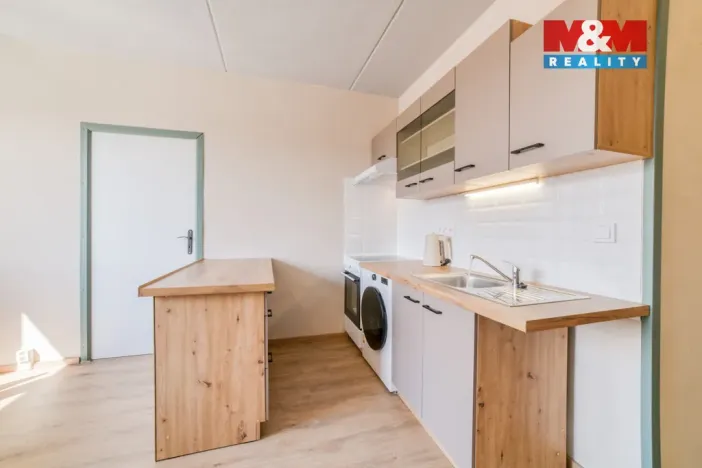 Pronájem bytu 1+1, Teplá, Palackého, 41 m2