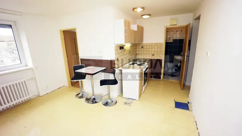 Pronájem bytu 2+kk, Neratovice, 28 m2