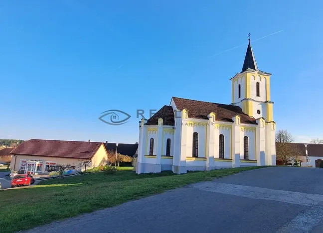 Prodej pozemku, Řípec, 6742 m2