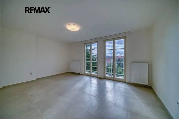 Pronájem bytu 3+1, Poděbrady, nám. T.G.Masaryka, 96 m2