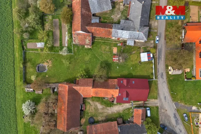 Prodej pozemku pro bydlení, Chroustovice - Mentour, 1256 m2