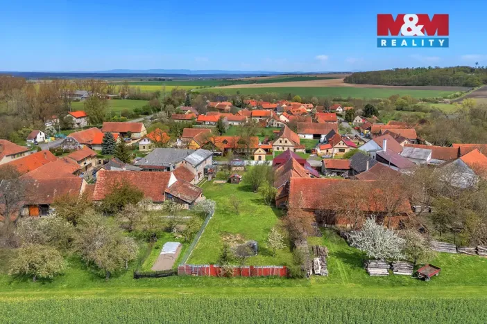 Prodej pozemku pro bydlení, Chroustovice - Mentour, 1256 m2