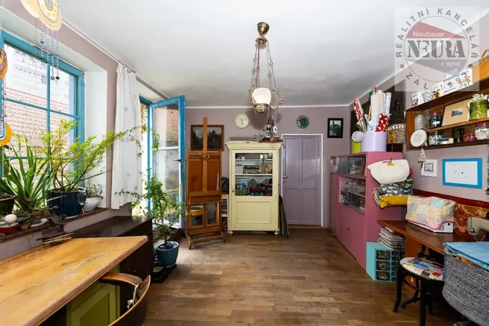 Prodej rodinného domu, Dobříš, Mírové náměstí, 451 m2