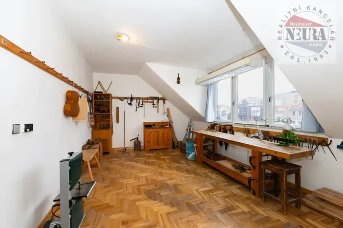 Prodej rodinného domu, Dobříš, Mírové náměstí, 451 m2