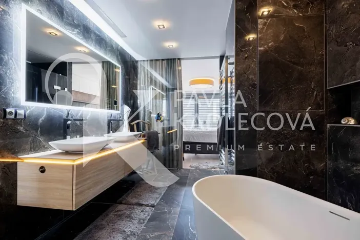 Prodej bytu 4+kk, Praha - Karlín, Sokolovská, 120 m2