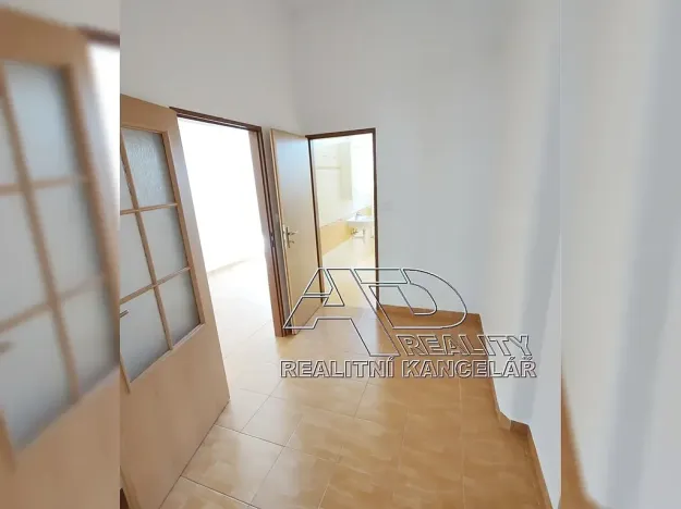 Pronájem bytu 2+1, České Budějovice, Pražská tř., 72 m2