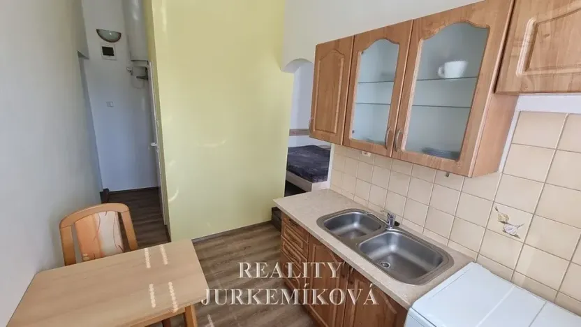 Pronájem bytu 1+kk, České Budějovice, 25 m2