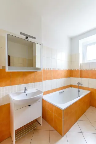 Pronájem bytu 2+kk, Praha - Strašnice, Černokostelecká, 47 m2