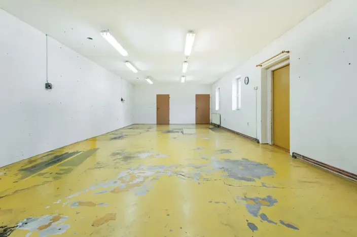 Prodej obchodního prostoru, Kolín, Roháčova, 340 m2