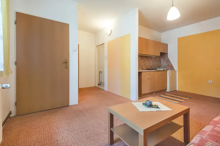 Prodej obchodního prostoru, Kolín, Roháčova, 340 m2
