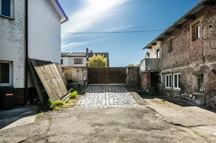 Prodej obchodního prostoru, Kolín, Roháčova, 340 m2