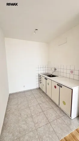Prodej bytu 2+kk, Kladno, Vodárenská, 40 m2
