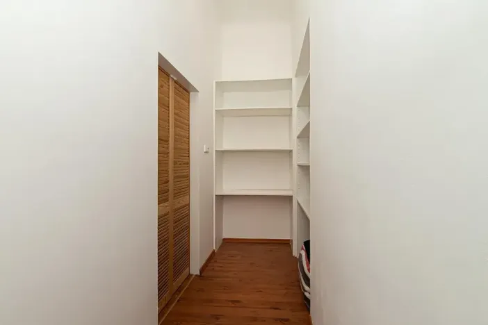 Pronájem bytu 2+kk, Praha - Vršovice, Orelská, 60 m2