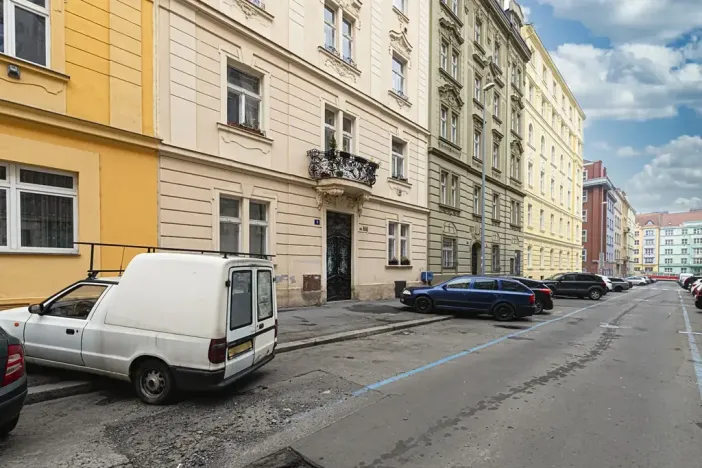 Pronájem bytu 2+kk, Praha - Vršovice, Orelská, 60 m2