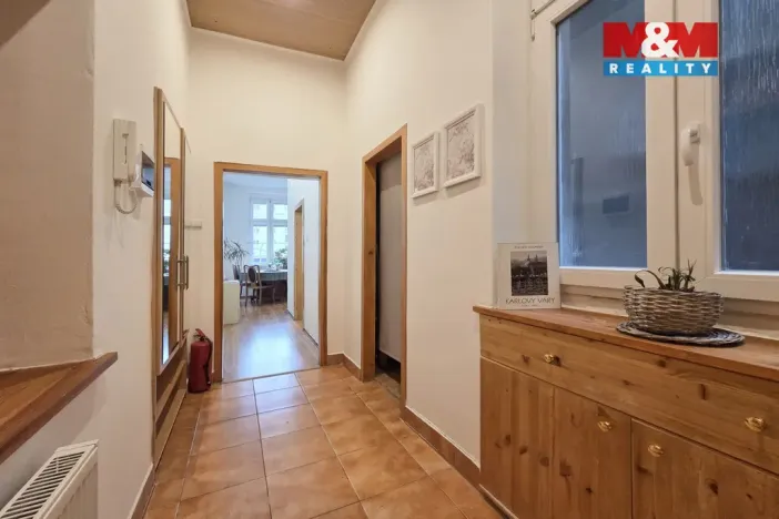 Pronájem bytu 2+1, Karlovy Vary - Drahovice, Vítězná, 69 m2