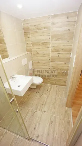 Pronájem bytu 2+kk, Neratovice, 35 m2