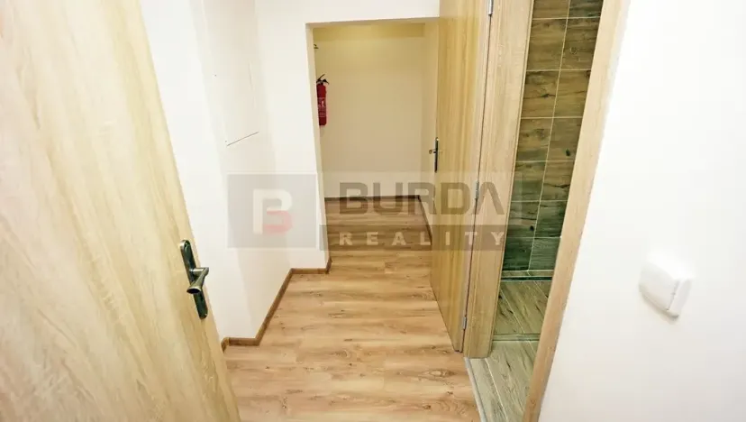 Pronájem bytu 2+kk, Neratovice, 35 m2