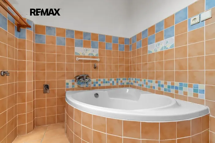 Prodej rodinného domu, Střížovice, 240 m2