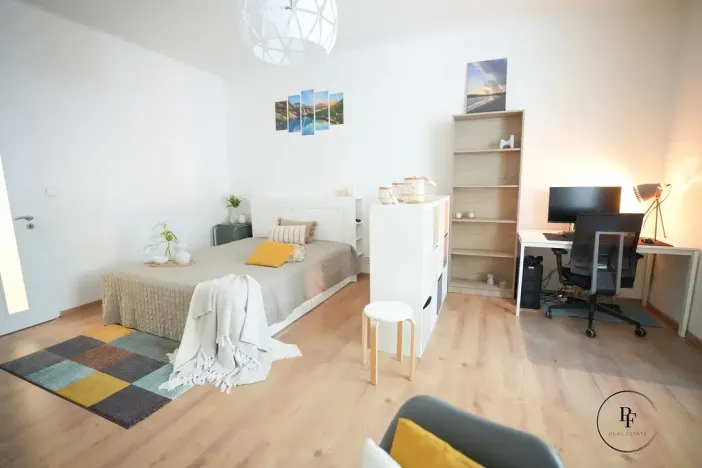 Prodej bytu 2+kk, Praha - Vysočany, Špitálská, 57 m2