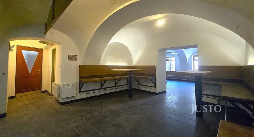 Pronájem restaurace, Písek, V Koutě, 230 m2