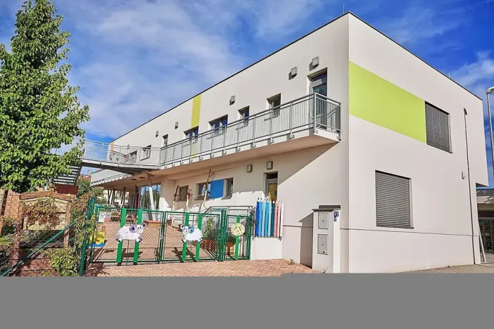 Prodej bytu 3+kk, Praha - Dolní Chabry, U jízdárny, 82 m2