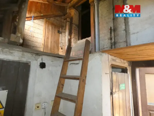 Prodej rodinného domu, Rataje nad Sázavou - Mirošovice, 95 m2