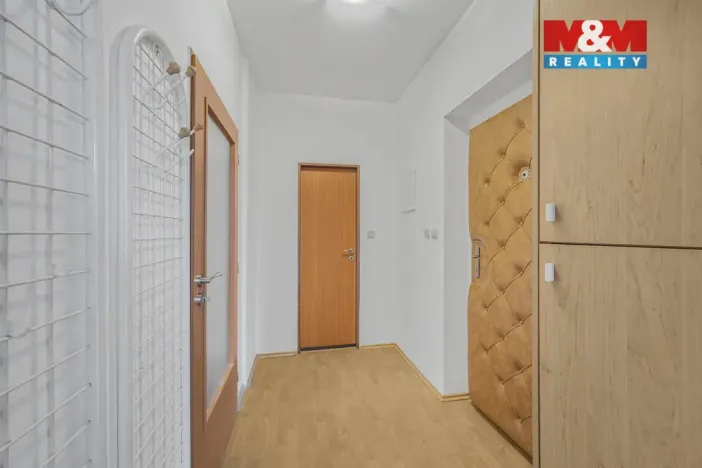 Prodej bytu 3+1, Jaroměř - Pražské Předměstí, Husova, 124 m2