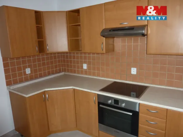 Prodej bytu 1+1, Červený Kostelec, Boženy Němcové, 53 m2