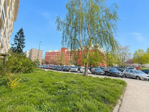 Pronájem bytu 1+kk, Praha - Prosek, Litoměřická, 28 m2