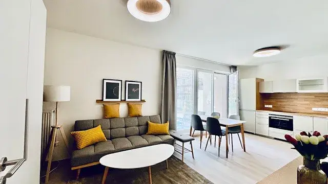 Pronájem bytu 1+kk, Praha - Vysočany, Gerstelova, 41 m2