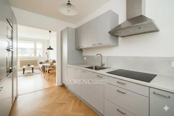 Prodej bytu 3+1, Praha - Hloubětín, Kukelská, 70 m2