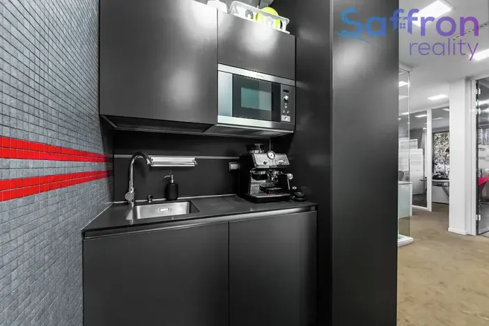 Prodej kanceláře, Praha - Smíchov, Na Zatlance, 115 m2