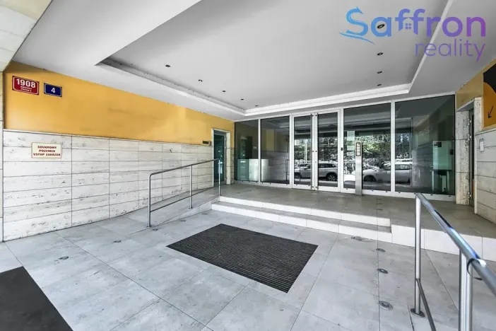 Prodej kanceláře, Praha - Smíchov, Na Zatlance, 115 m2