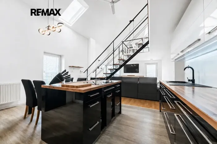 Prodej rodinného domu, Jabloňov, 154 m2